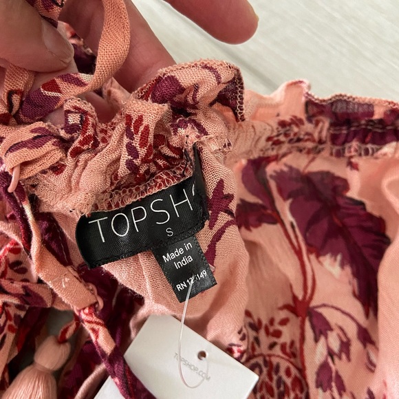 TopShop Cold Shoulder floral coverup - Picture 6 of 6